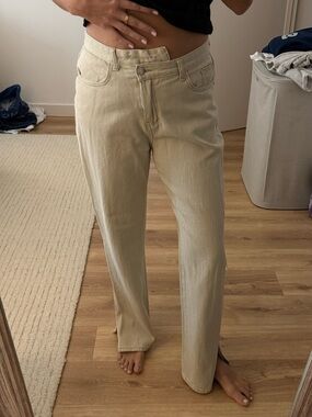 PrettyLittleThing asymmetrical jeans